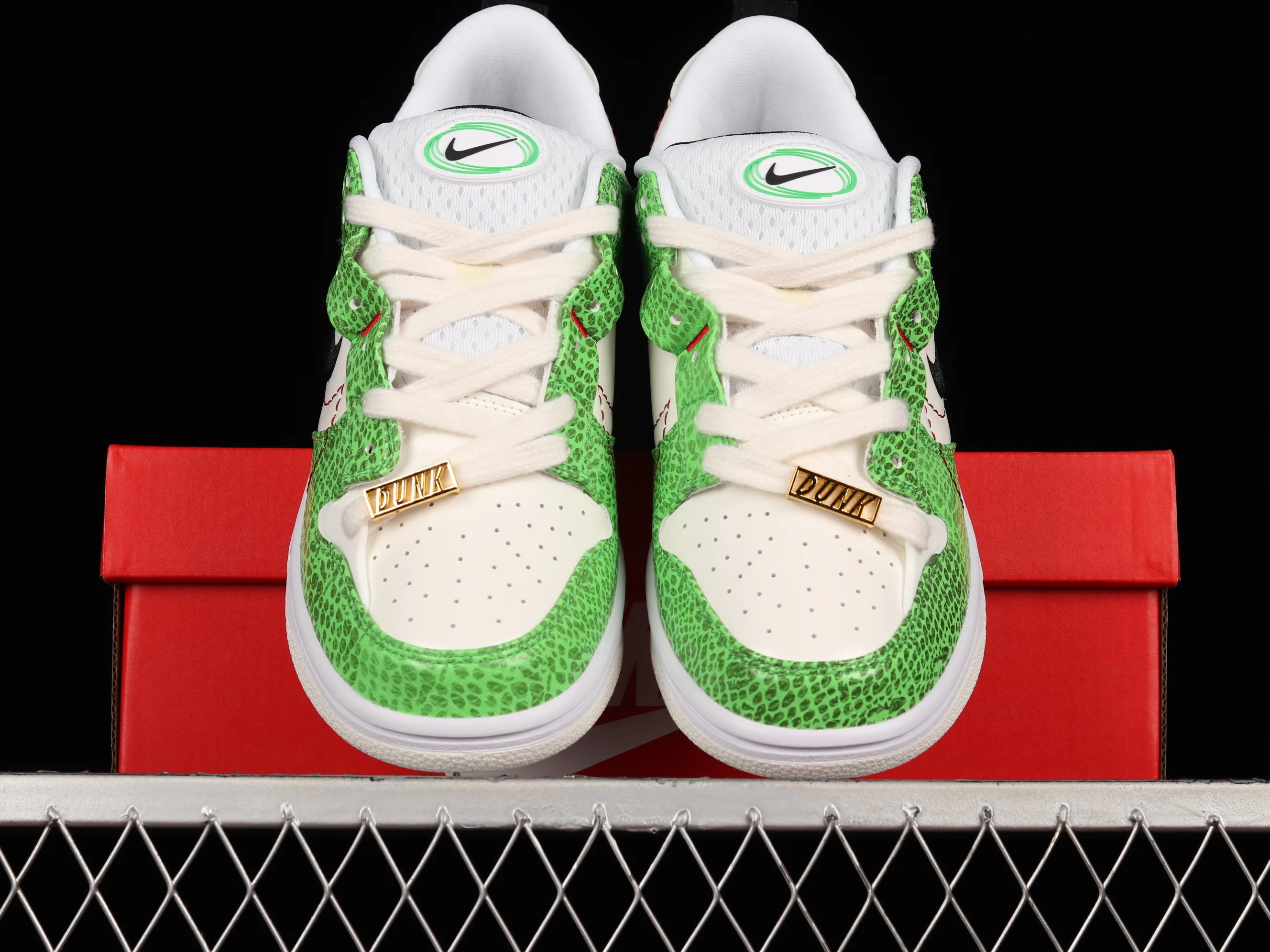 All categories Nk SB Dunk series Nk SB Dunk Low low-top sneakers F version Nk Dunk Low Disrupt 2 "Desert Bronze" New deconstructed style lightweight dunk low-top casual sports skateboard shoes DV1491-101